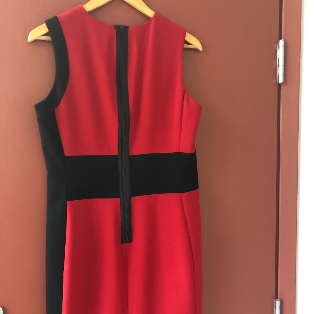 Dress - Picture 2 of 3